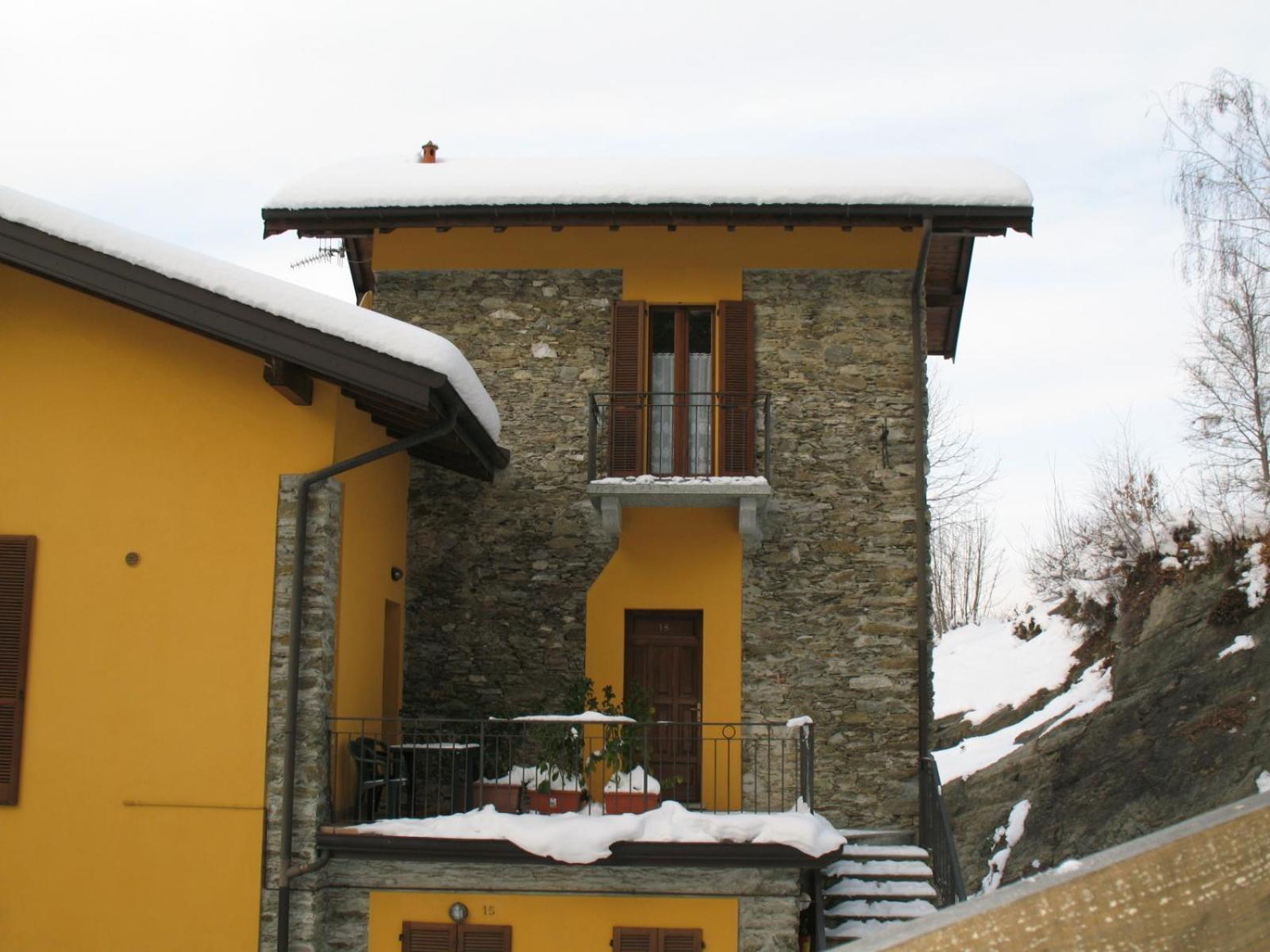 Agriturismo Monterosso ヴェルバーニア エクステリア 写真