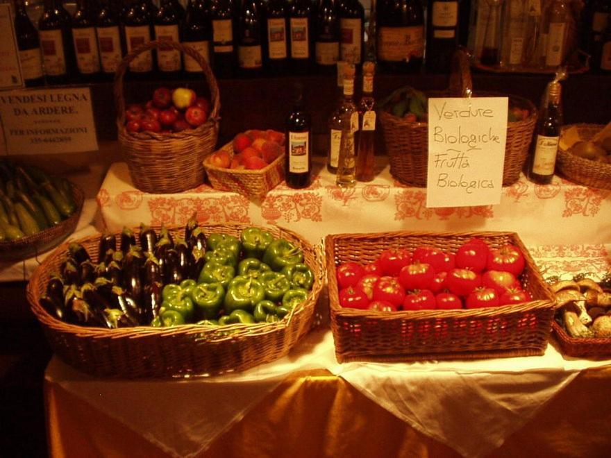 Agriturismo Monterosso ヴェルバーニア エクステリア 写真