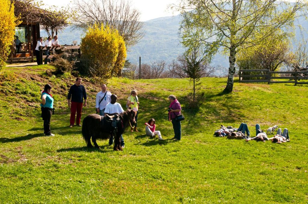 Agriturismo Monterosso ヴェルバーニア エクステリア 写真